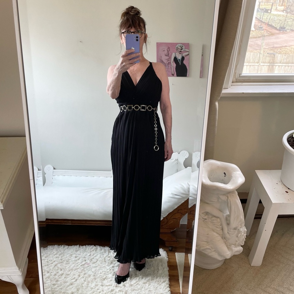 BLACK SLEEVELESS JUMPSUIT ADJUSTABLE STRAPS ACCORDION PLEATS SIDE ZIPPER